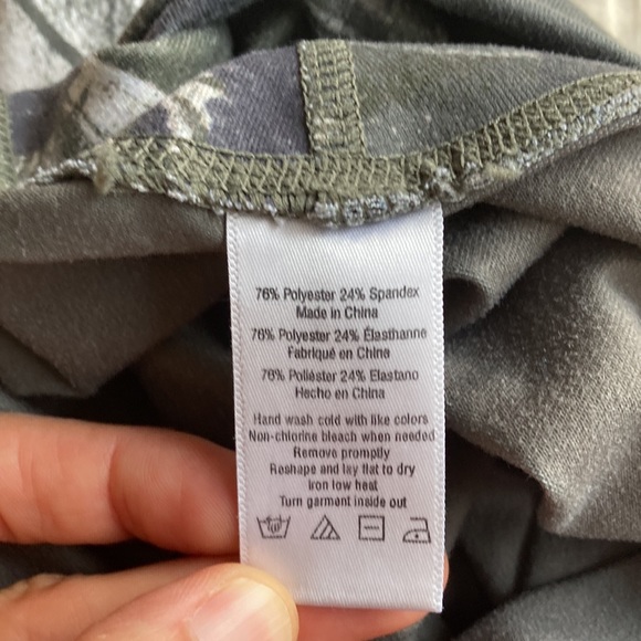 **SOLD** Alo high waist leggings - Picture 8 of 9